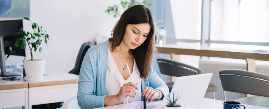 Small Business Accountant: Role, Benefits, Tax Savings, Costs & Selection