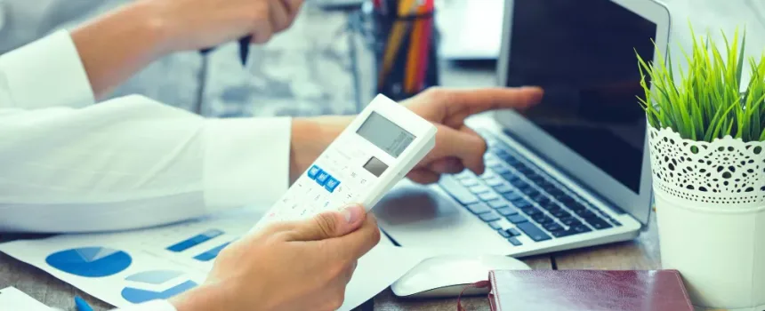 How much do small business accounting services cost in London?